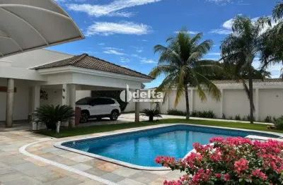 Casa residencial disponível para locação no bairro morada da colina em uberlândia-mg.