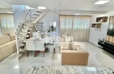 Cobertura com 4 quartos sendo 2 suítes disponível para locação e venda no bairro santa mônica em uberlândia - mg.