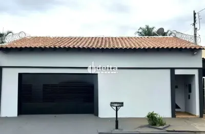 Casa residencial disponível no bairro daniel fonseca em uberlândia-mg.