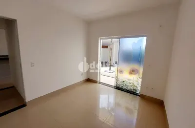 Casa disponível para locação no bairro tibery em uberlândia-mg