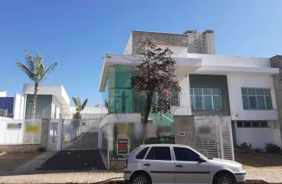 Casa comercial disponível no bairro centro em uberlândia-mg