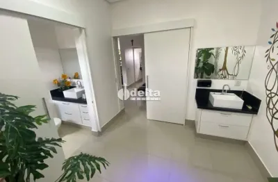 Sala comercial disponível para locação no bairro jardim karaíba em uberlândia - mg
