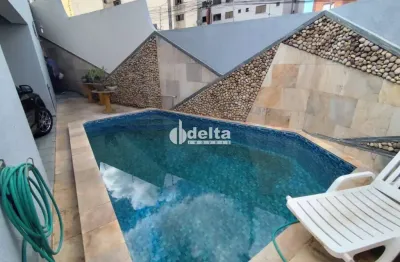 Casa residencial disponível para locação e venda no bairro nossa senhora das graças em uberlândia-mg.