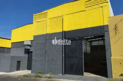 Galpão comercial disponível para locação no bairro tibery em uberlândia-mg