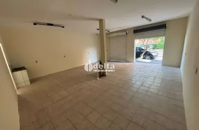 Loja disponível para locação no bairro martins em uberlândia-mg