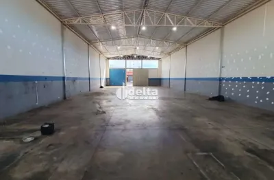 Galpão disponível para locação no bairro vila saraiva em uberlândia-mg.