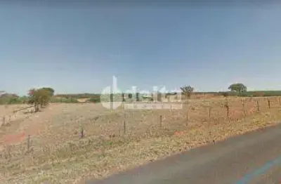 Área disponível para locação no bairro zona rural em uberlândia-mg
