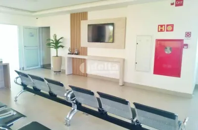 Sala disponível para locação no bairro martins em uberlândia-mg