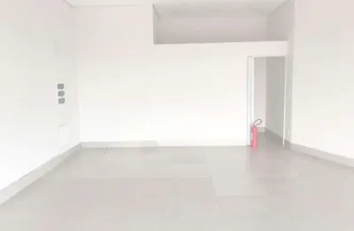 Loja disponível para locação no bairro shopping park em uberlândia-mg.