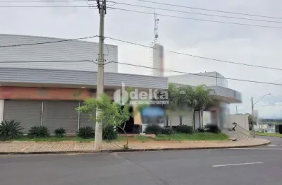 Loja disponível para locação no bairro morada da colina em uberlândia-mg.