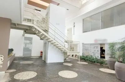 Loja disponível para locação no bairro centro em uberlândia-mg.