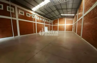 Galpão comercial disponível para locação no bairro tibery em uberlândia-mg