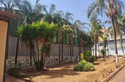 Galpão disponível para locação no bairro chácaras tubalina e quartel em uberlândia - mg