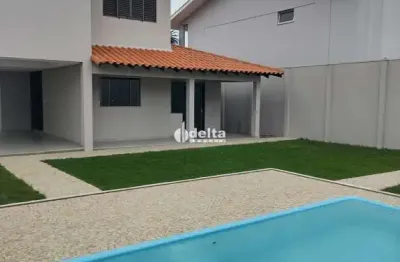 Casa residencial disponível para locação no bairro jardim karaíba em uberlândia-mg