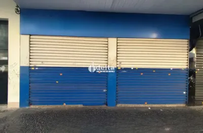 Loja disponível para locação no bairro centro em uberlândia-mg.
