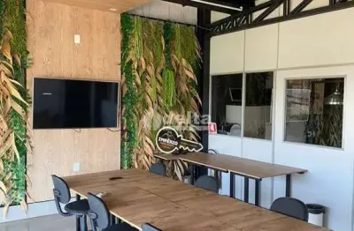Sala disponível para locação no bairro centro em uberlândia-mg