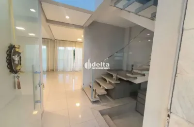Casa no condomínio village paradiso ii disponível para locação no bairro granja marileusa em uberlândia-mg