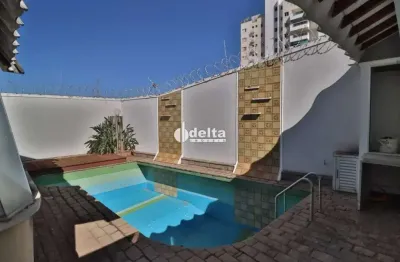 Casa residencial disponível para locação e venda no bairro tabajaras em uberlândia-mg