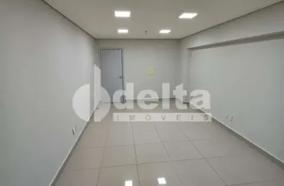 Sala disponível para locação no bairro brasil em uberlândia-mg