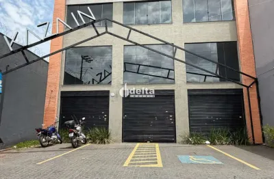 Loja disponível para locação no bairro martins em uberlândia-mg
