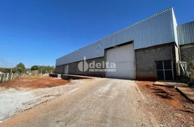 Galpão disponível para locação no bairro distrito industrial em uberlândia-mg