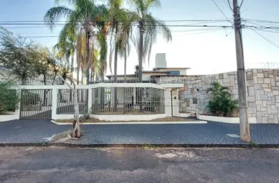Casa residencial disponível para venda e locação no bairro cidade jardim em uberlândia-mg.