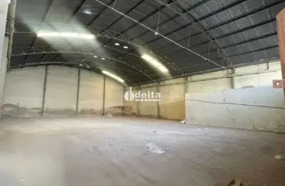 Galpão disponível para locação no bairro tibery em uberlândia-mg.