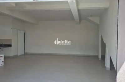 Loja comercial disponível para locação no bairro bom jesus em uberlândia - mg