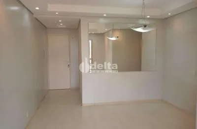 Casa residencial com 2 quartos, disponível para locação no bairro copacabana em uberlândia-mg