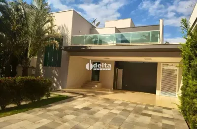 Casa em condomínio com 4 quartos disponível para locação no bairro nova uberlândia em uberlândia.