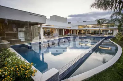 Casa residencial sobrado em condomínio fechado com 3 suítes disponível para locação e venda no bairro granja marileusa-mg.