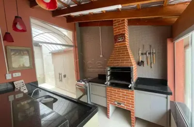 Casa residencial mobiliada com 2 quartos disponível para locação no bairro santa mônica em uberlândia-mg.