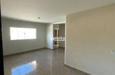 Apartamento com 3 quartos sendo uma suíte disponível para locação no bairro martins em uberlândia-mg