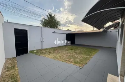 Casa residencial disponível para locação no bairro jardim europa em uberlândia-mg