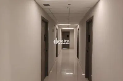 Sala disponível para locação no bairro granja marileusa em uberlândia-mg