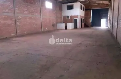 Galpão disponível para locação no bairro santa mônica em uberlândia-mg