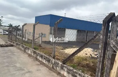 Galpão disponível para locação no bairro distrito industrial em uberlândia-mg