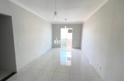 Apartamento com 3 quartos sendo 2 suítes disponível para locação no bairro brasil em uberlândia - mg.