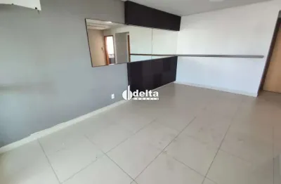 Apartamento com 2 quartos sendo 1 suíte disponível para locação no bairro martins em uberlândia - mg.