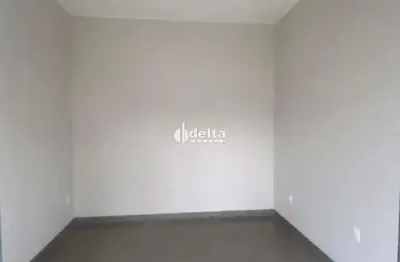 Loja comercial disponível para locação no bairro brasil em uberlândia - mg.