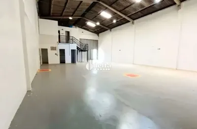Galpão comercial disponível para locação no bairro tibery em uberlândia - mg.