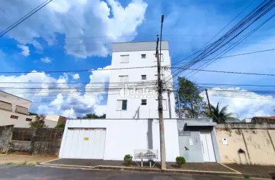 Apartamento com 2 quartos sendo 1 suite, disponível para locação no bairro santa mônica em uberlândia-mg