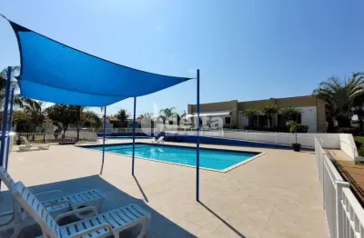 Casa em condomínio com 3 quartos sendo 1 suíte, disponível para locação no bairro aclimação em uberlândia-mg