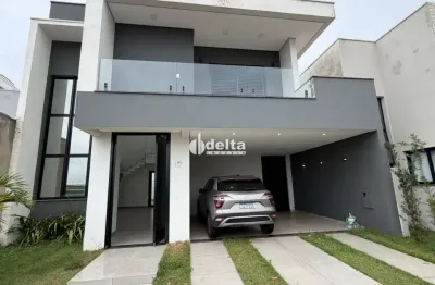 Casa em condomínio disponível para locação no bairro grand ville em uberlândia - mg.