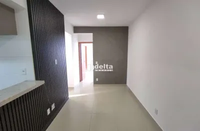Apartamento com 2 quartos sendo 1 suíte disponível para locação no bairro Santa Mônica em Uberlândia-MG