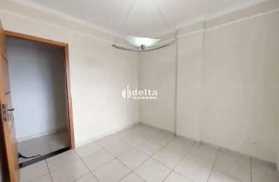 Apartamento com 2 quartos disponível para locação no bairro alto umuarama em uberlândia-mg