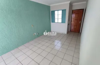 Apartamento com 3 quartos sendo 1 suíte, disponível para locação no bairro nossa senhora aparecida em uberlândia-mg