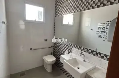 Loja disponível para locação no bairro fundinho em uberlândia-mg