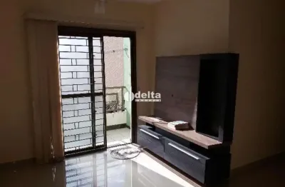 Apartamento com 3 quartos sendo 1 suite, disponível para locação no bairro santa mônica em uberlândia-mg