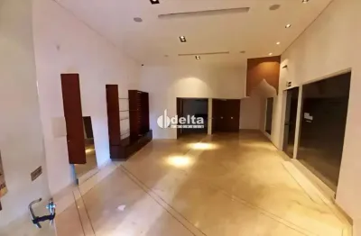 Loja comercial disponível para locação no bairro centro em uberlândia-mg
